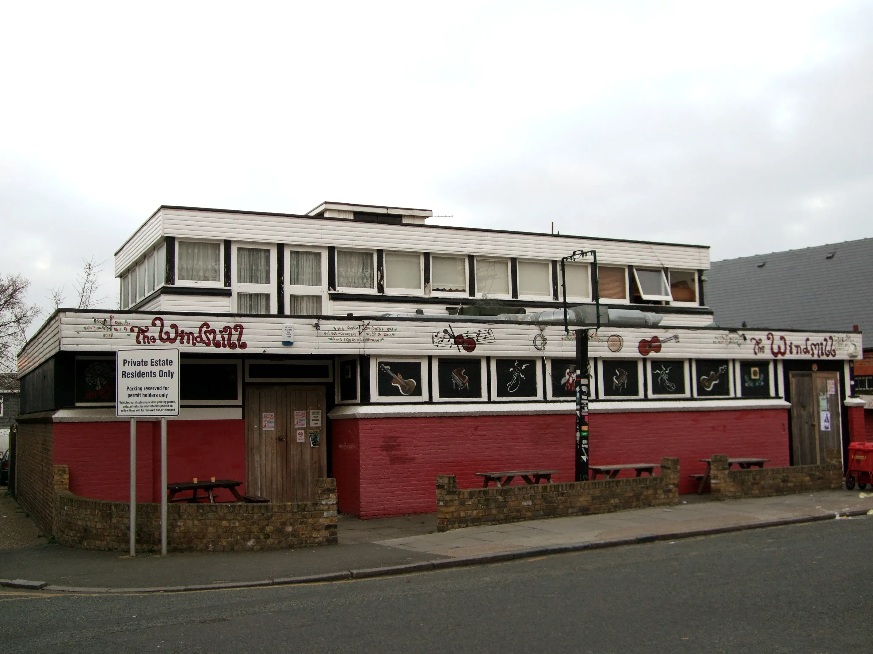 Le Windmill, ce rade de Brixton qui a mis le feu au rock anglais